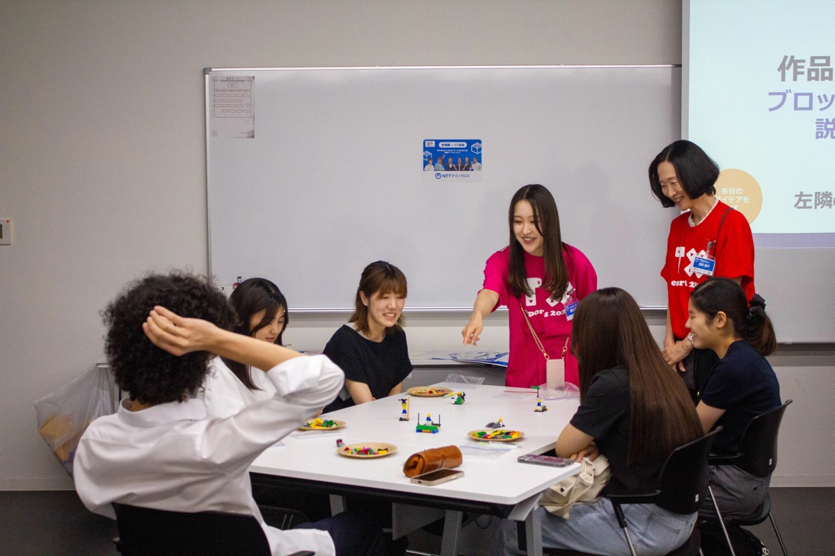 会場やワークショップの様子